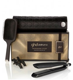 GHD Platinum+ Healthier Styling Gift Set